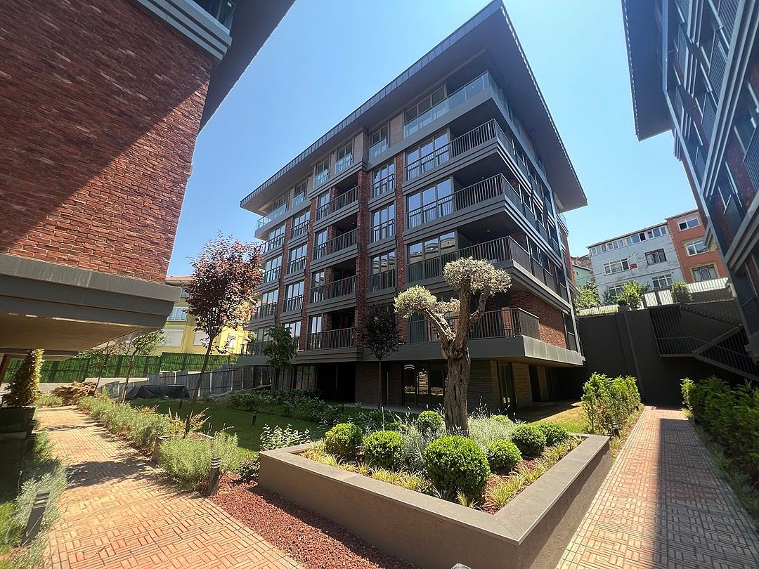 Apartments in Mehmet Akif Ersoy, Üsküdar (IST-01849) — photograph 4