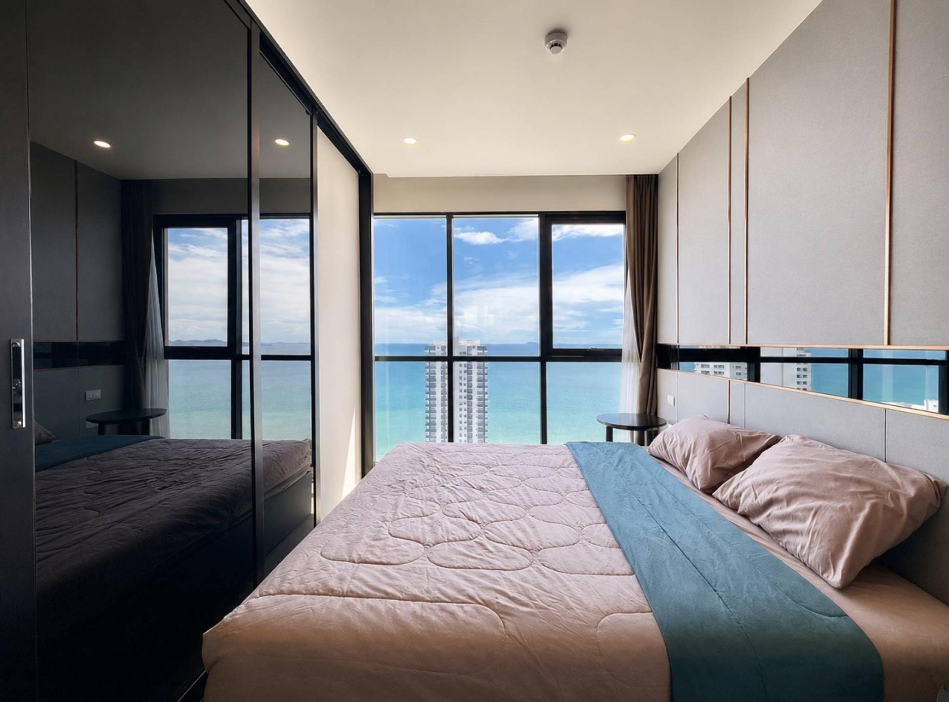 Condo in Pratumnak (S-1595S) — photograph 3