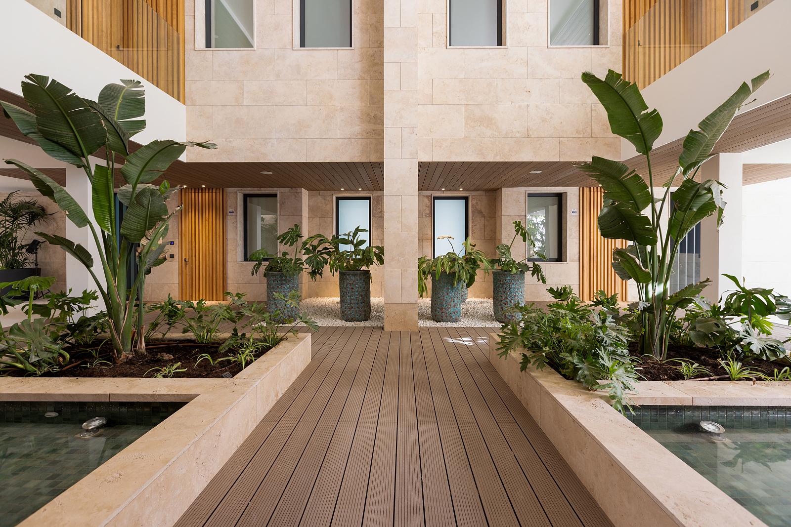 Apartments in Estepona Centro, Estepona (AGP-00384) — photograph 2