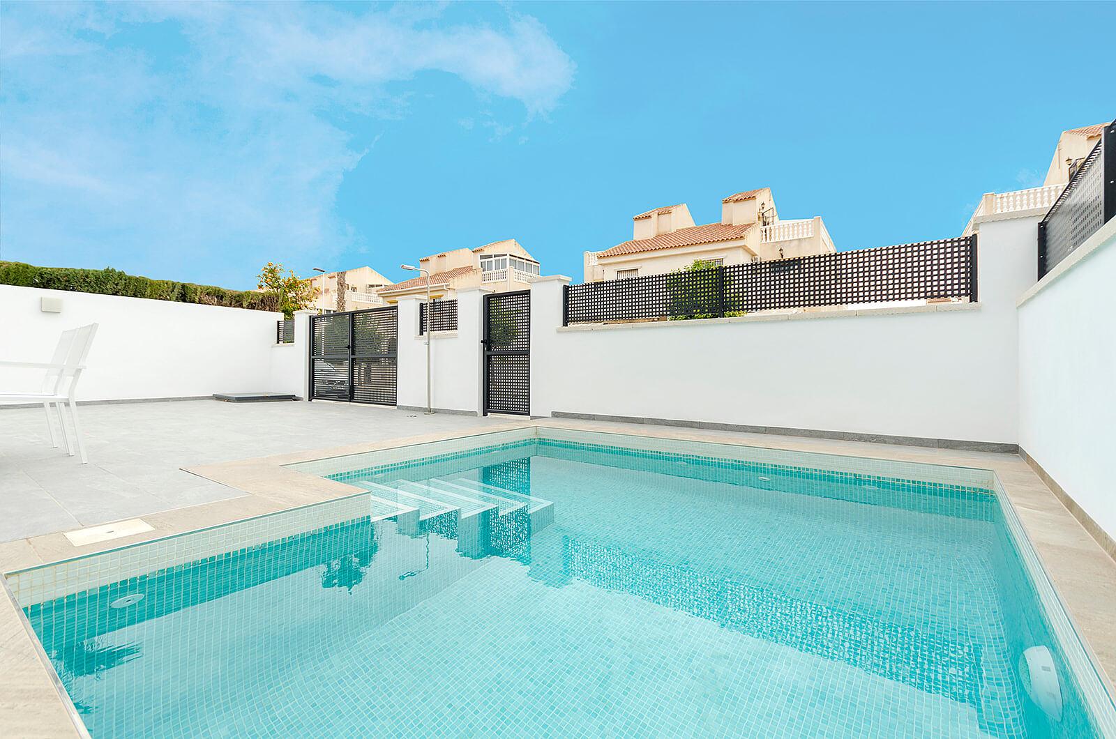 Apartments in Torrevieja Centro, Torrevieja (ALC-00875) — photograph 3