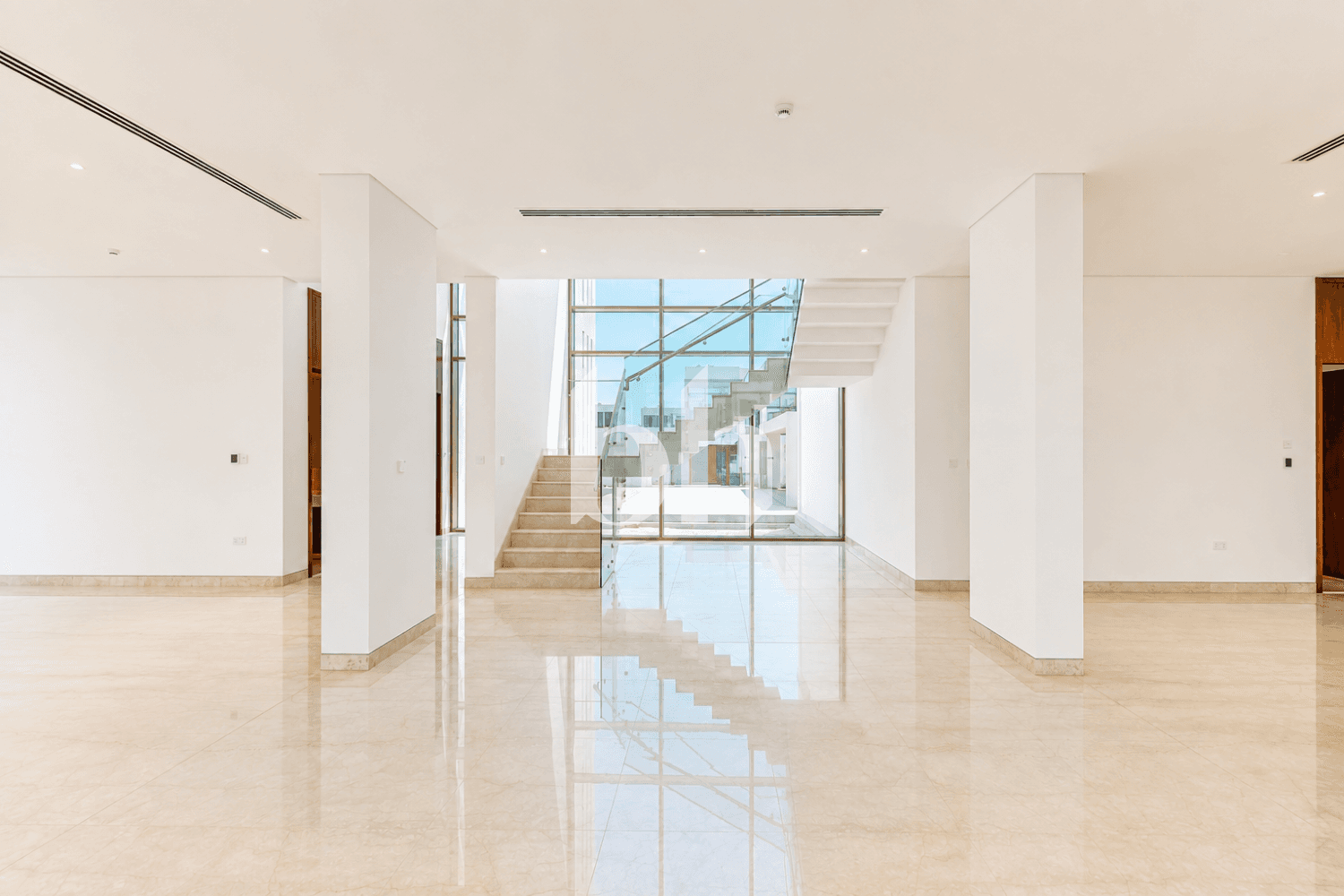 Nad Al Dhabi — photograph 4