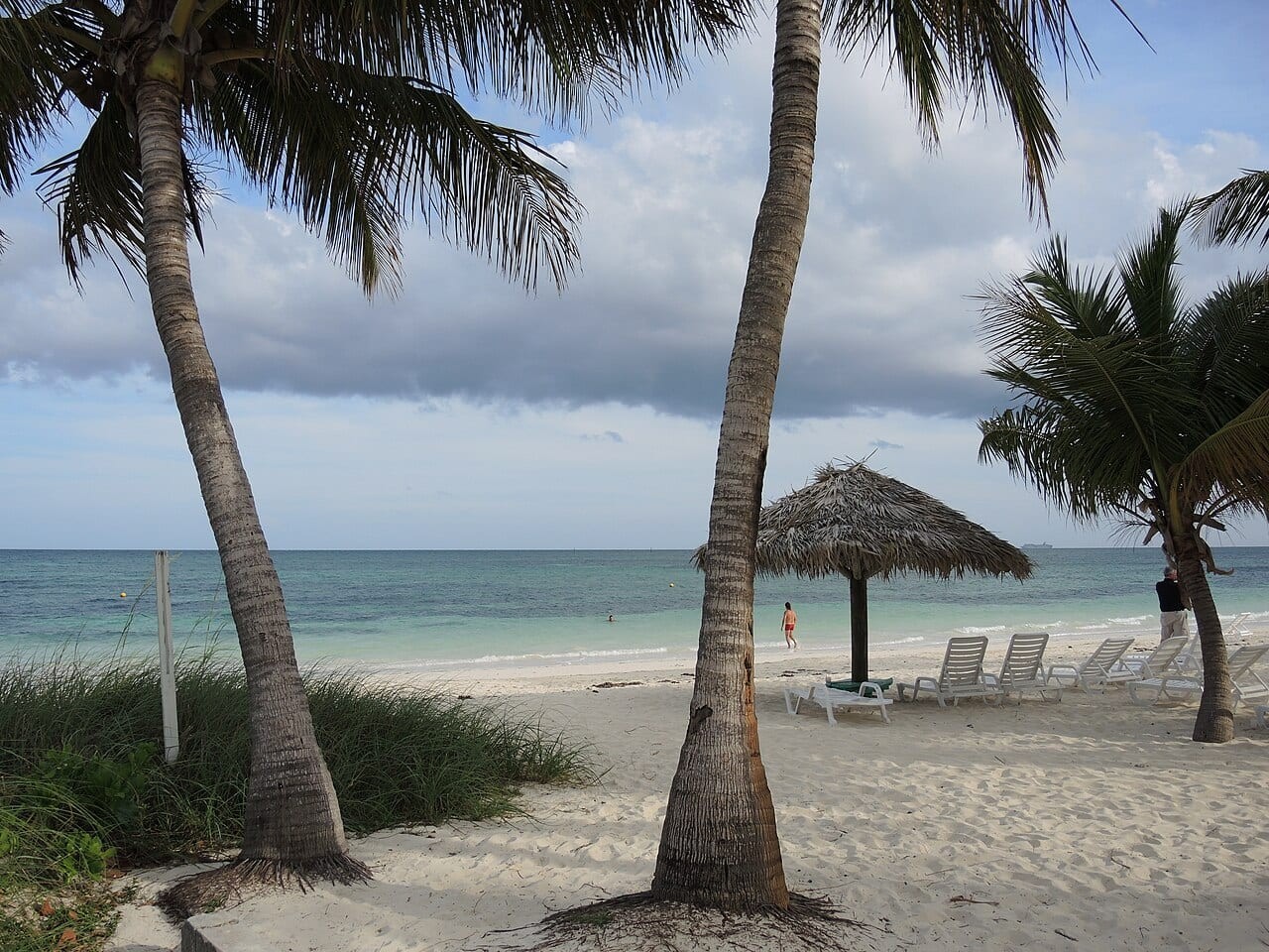 Bahamia / Fortune Bay